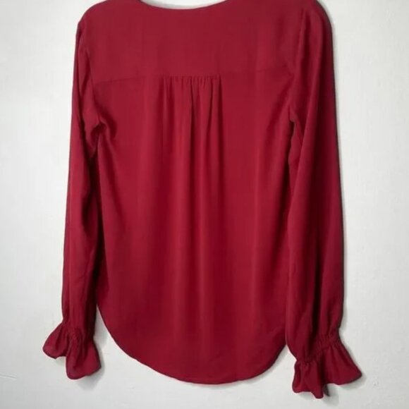 Loft Deep Red Front Button VNeck Long Ruffle Cuff Sleeve Curved Bottom Hem XXS - Picture 2 of 3